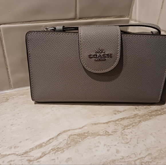 Coach Wallet - Picture 2 of 2